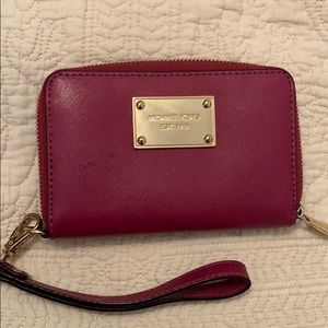 Michael kors wallet